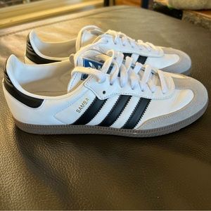 Adidas Samba white with black stripes mens size 7.5 worn once